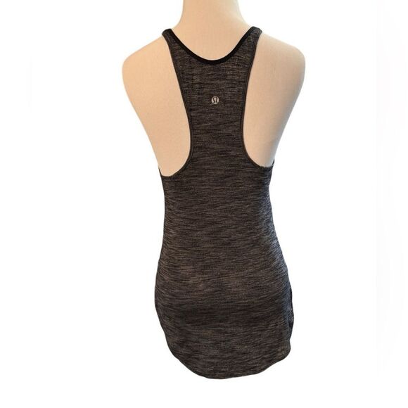 Lululemon What the Sport Singlet in Heathered Black - Picture 2 of 6